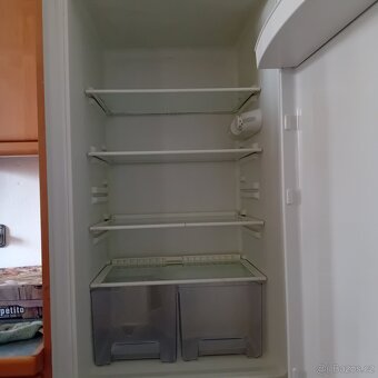 Kuchyňská linka se spotřebiči - 3