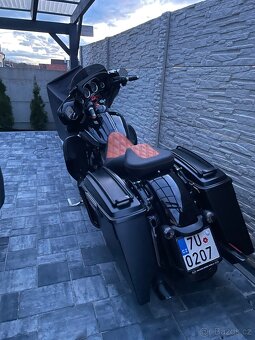 Harley Davidson Electra Glide - na dobrou věc) - 3