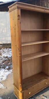 Celomasivní regál - knihovna s šuplíkem - 3