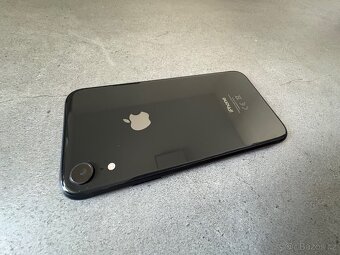 iPhone XR 64 GB - 3