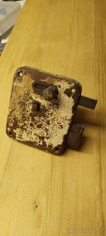 Starý zámek dveřní - 3