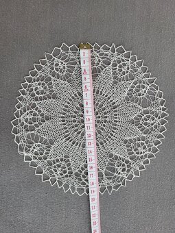 Háčkované prostírání 8 ks - 3