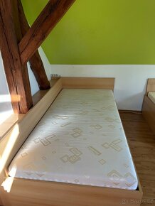 Dvě postele s matrací 100x200 cm - 3