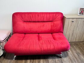 Červený gauč - 3