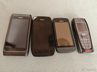 Mobilní telefony Nokia č.2 - 3