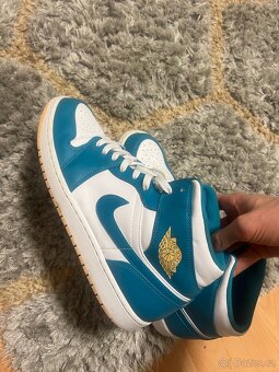 Air Jordan Mid 1 Aquatone - 3