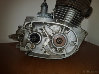 Motor Jawa 250/353 Kývačka - 3