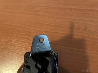 Mercedes W212 zámek víka kufru A2127400135 A2047500060 - 3
