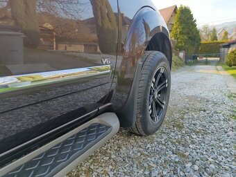 Nissan pathfinder 3.0 4X4 170kw - 3