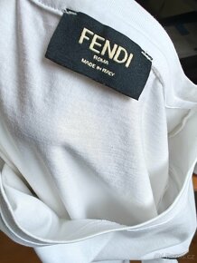 Triko Fendi XL - 3
