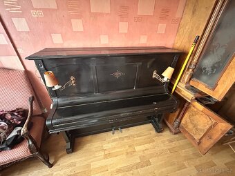 Piano Petrof - 3