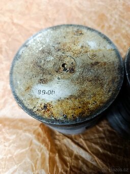 Gaz 69 - písty 89.00 - ORIGINÁL - NOVÉ - 3