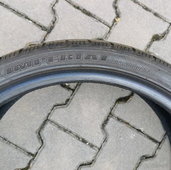 Zimní pneumatiky 235/35 r19 - 3