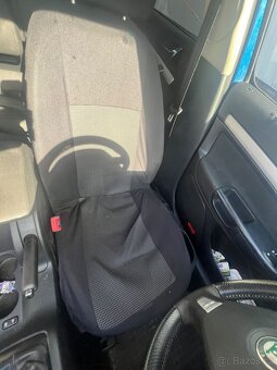 Nd Škoda octavia 2 2.0tdi 103kw bkd díly z vozu - 3