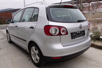 VW Golf Plus Highline 1.9 TDI -- 162 000 km - - 3