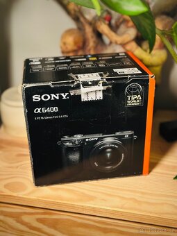 Sony Alpha A6400 černý + E PZ 16–50 mm f/3,5–5,6 OSS - 3