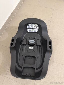 Britax BABY-SAFE i-SIZE + ISOFIX - 3