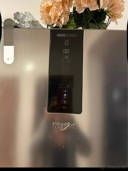 Lednice Whirlpool - 3