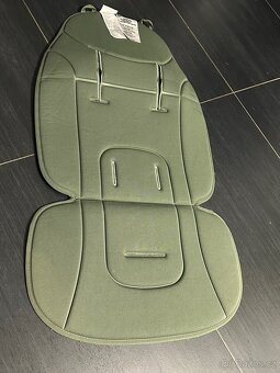 Bugaboo Butterfly 1 Forest Green sedák - 3