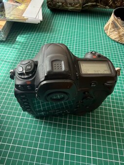 Nikon D5 - 3