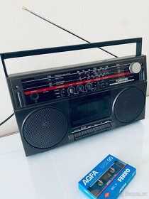 Radiomagnetofon Toshiba RT 6015, rok 1985 - 3