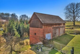 Nabízíme prodej pozemku ve Cvikově, ulice Tovární - 3