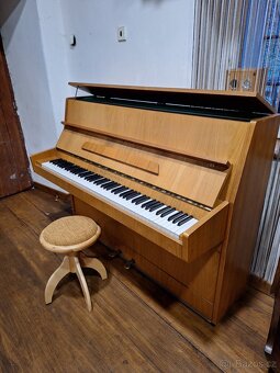 Piano klavír - 3