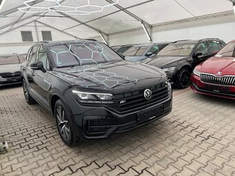 Volkswagen Touareg 3.0TDi,210kW,4x4,R-Line,Vzduch,LED,tažné - 3