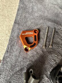 KTM Pumpa spojky KTM LC8 - 3