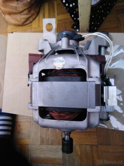 Prodám elektromotor na Hairer - 3