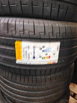 Pirelli P Zero 275/35 ZR21 - 3