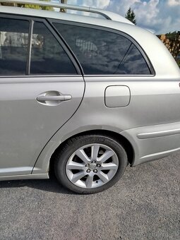Toyota Avensis - 3