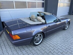 Mercedes-Benz R129 300 SL – Ikona stylu a inženýrství z prvn - 3
