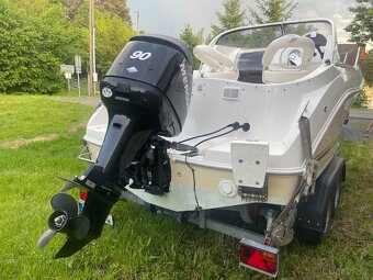 Quicksilver 540 Cruiser kajutová loď + Mercury 90PS - 3