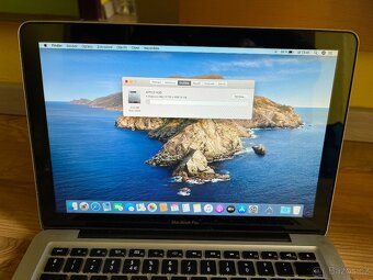 Apple Macbook Pro - 3