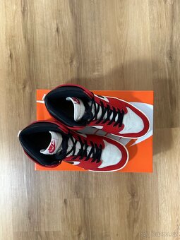 Boty Jordan 1 KO Chicago - 3
