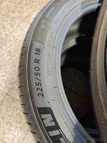 Michelin Primacy 4 225/50 R18 95V - 3