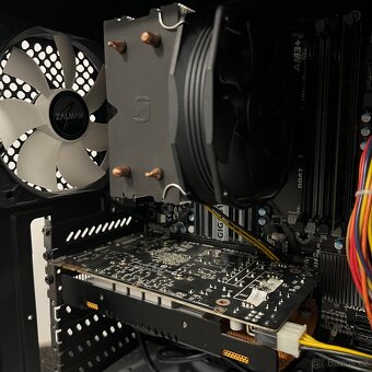 Stolní PC - AMD FX-4320 - GTX 550 Ti - 3