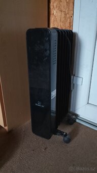 Olejový elektrický radiátor s ovladacem - 3