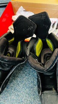 Brusle CCM Tacks XF Pro JR vel. 2.5, eu35.5 - 3