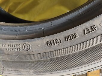 Zimní pneu 235/55R19 - 3