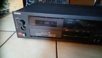 Kazetový magnetofon TESLA SM 261 BLACK - 3