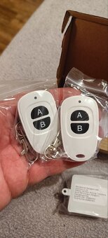 Dálkový spínač max 240V - 3