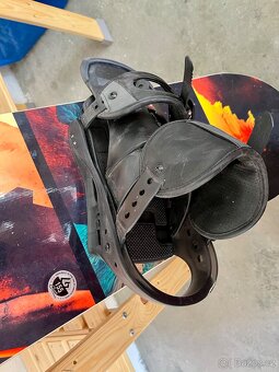 Snowboard GNU vel.155, boty Burton vel. 42, vázání - 3