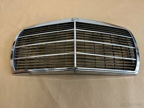 Mercedes w123 Maska Grill - 3