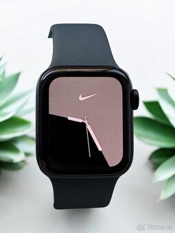Apple watch 9 45 GPS + LTE (Cellular) aluminium Black - 3