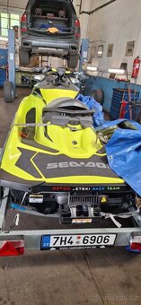 Prodám vodní skútr Sea Doo RXP-X-300. - 3
