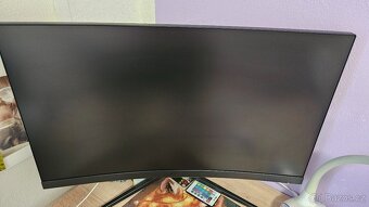 Herní monitor MSI G27C4 E2 27" záruka - 3