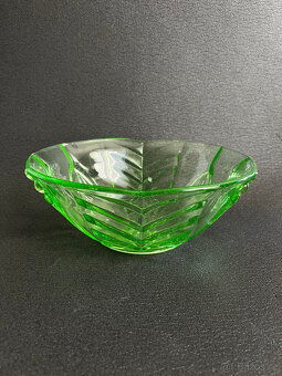 Starožitná Art Deco mísa 23 cm, uranové sklo Rosice - 3