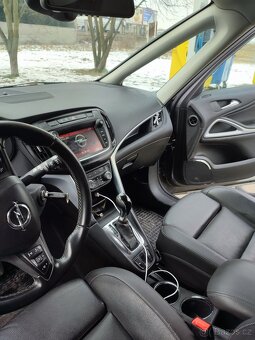Opel Zafira 2.0 cdti - 3